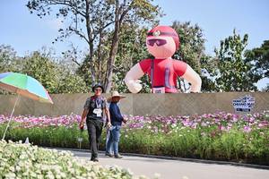 BIB: 
                            <button type="button" onclick="openModal(27805247)" class="btn btn-primary btn-sm float-right btn-popup" data-toggle="modal" data-target=".modal-high-quality">
                        <i class="fas fa-shopping-cart"></i> Add to Cart
                    </button>
                                            <button type="button" onclick="isThisMe(27805247, true)" class="btn btn-success btn-sm float-right btn-popup btn-isme hidden" data-toggle="tooltip" data-placement="bottom" title="นี่คือรูปของคุณใช่ไหม คลิกที่นี่เพื่อเอาเข้าอัลบั้ม">
                        <i class="fas fa-plus"></i> Add to album
                    </button>
                    <button type="button" onclick="isThisMe(27805247, false)" class="btn btn-warning btn-sm float-right btn-popup btn-isnotme hidden">
                        <i class="fas fa-ban"></i> Remove from album
                    </button>